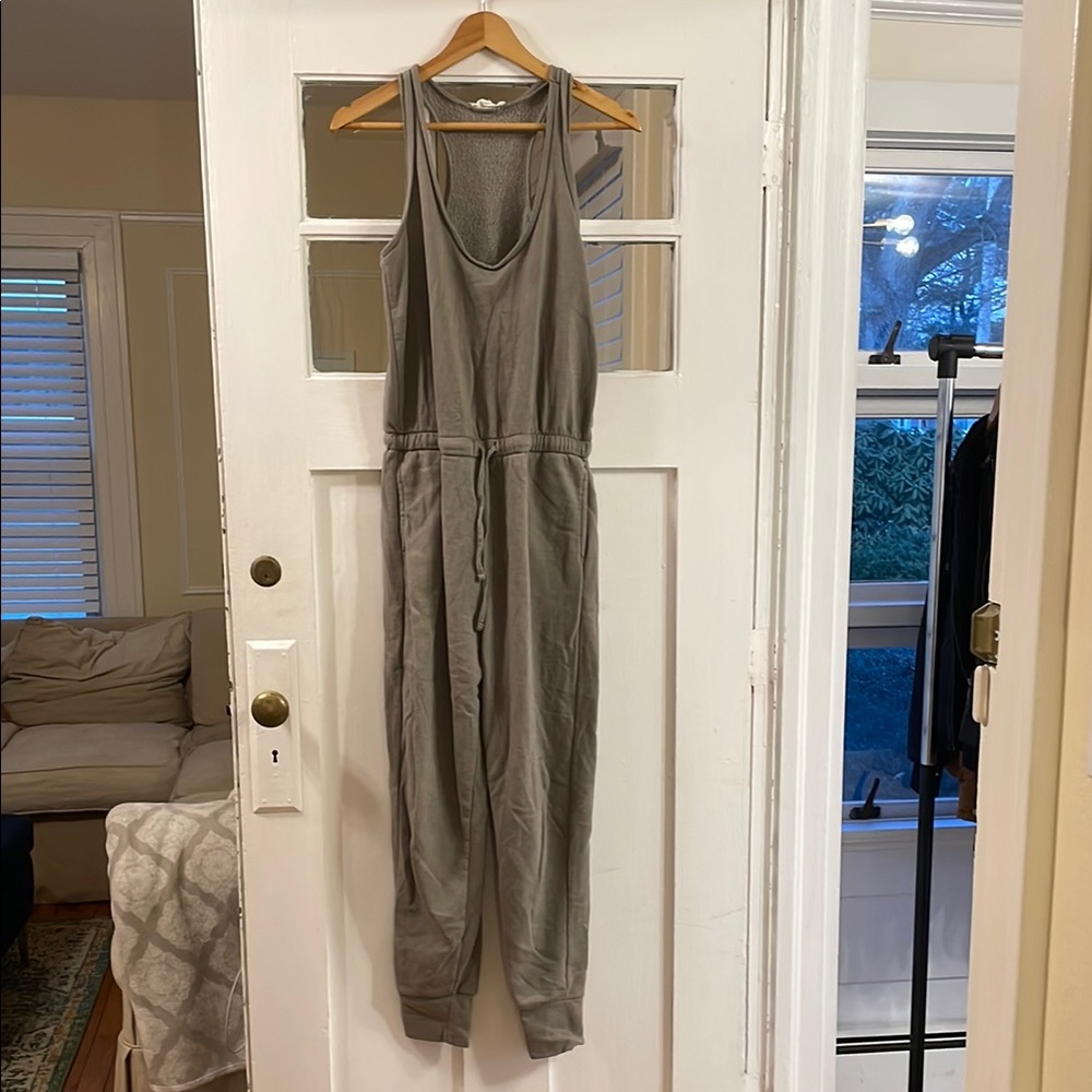 Hipper Rose- M Women's Gray Jumpsuit